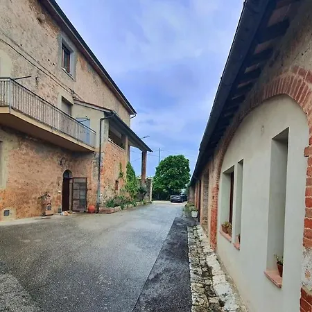Holiday home La Sulla Via Francigena *